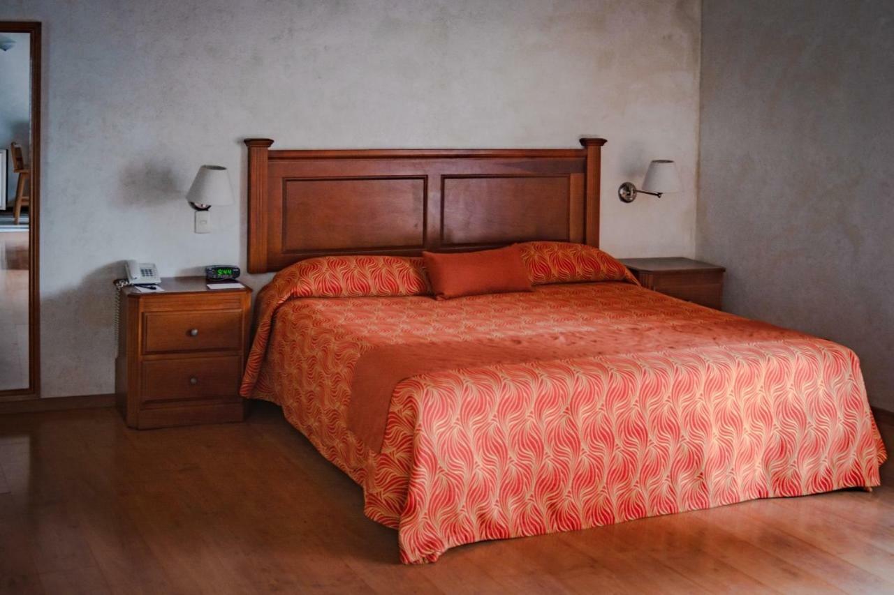 Hostal De La Monja Durango Εξωτερικό φωτογραφία